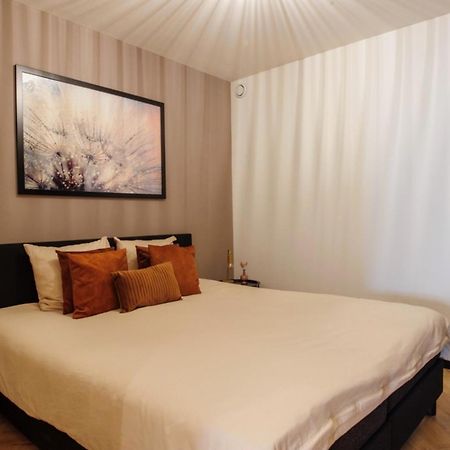 In De Mid - Prachtige Appartementen In Hartje Joure Εξωτερικό φωτογραφία