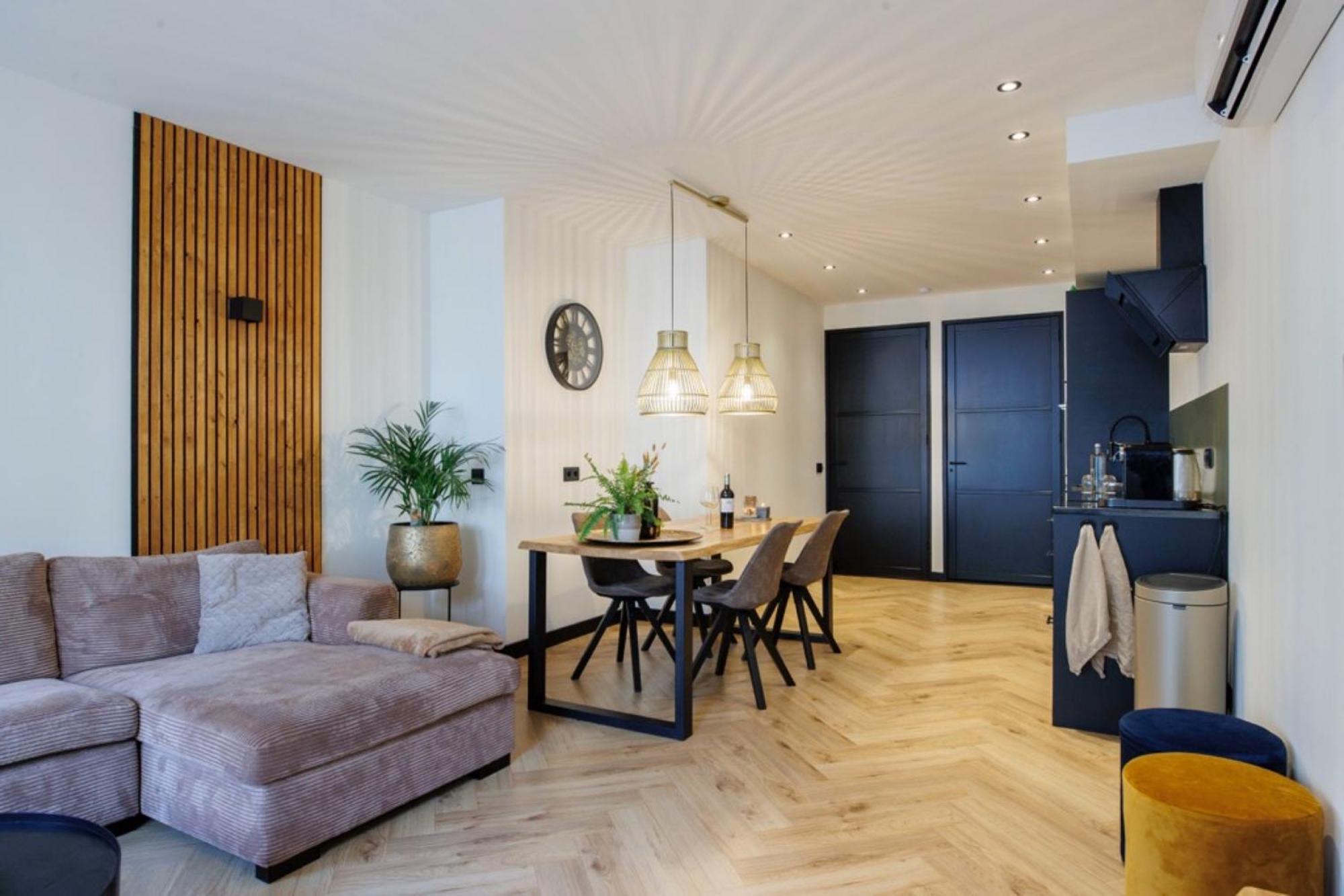 In De Mid - Prachtige Appartementen In Hartje Joure Εξωτερικό φωτογραφία